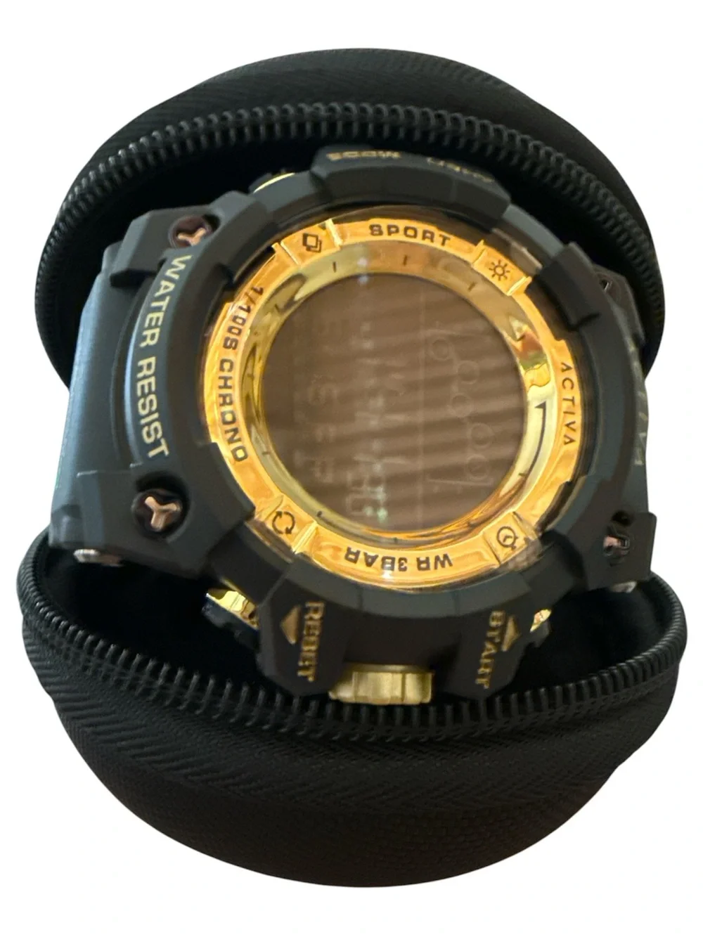 Invicta this eye